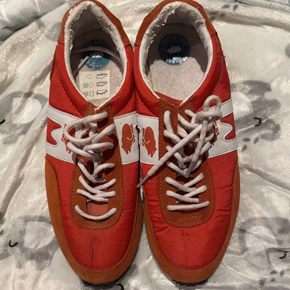 Karhu Women's Orange Sneakers